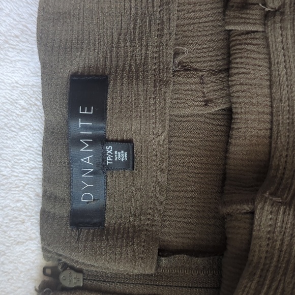 Dark green skirt - Picture 5 of 5